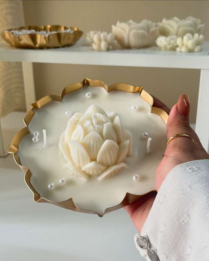 Lotus Urli Candle - Candles By Midnight